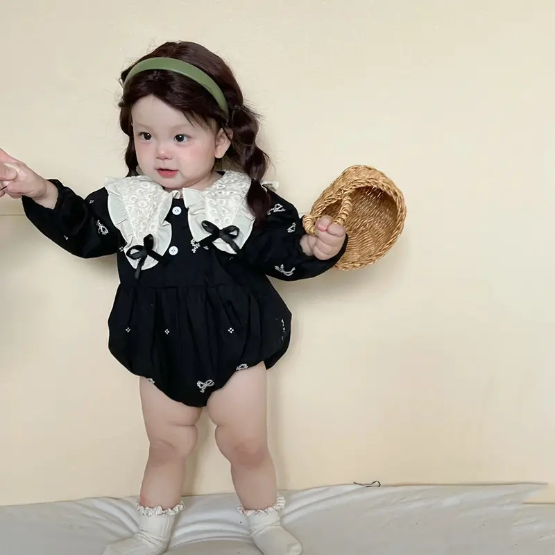 Autumn Baby Clothes Sweet Embroidered Bow Girls Bodysuit Newborn Lace Peter Pan Collar Princess Clothing Toddler Baby Romper