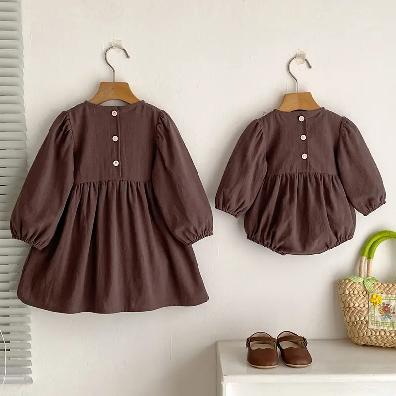 New Baby Girls Sweet Dress Sisters Flower Dress Embroidery Retro Autumn Infant Rompers Kids Baby Girls Princess Clothes Rompers