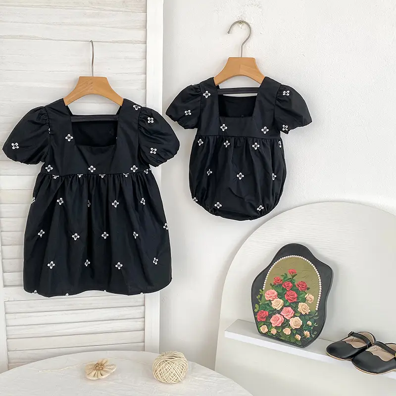 Infant Baby Girls Lace Collar Dress Rompers Sisters Clothes Kids Girls Embroider Flower Princess Dress Family Clothes Rompers