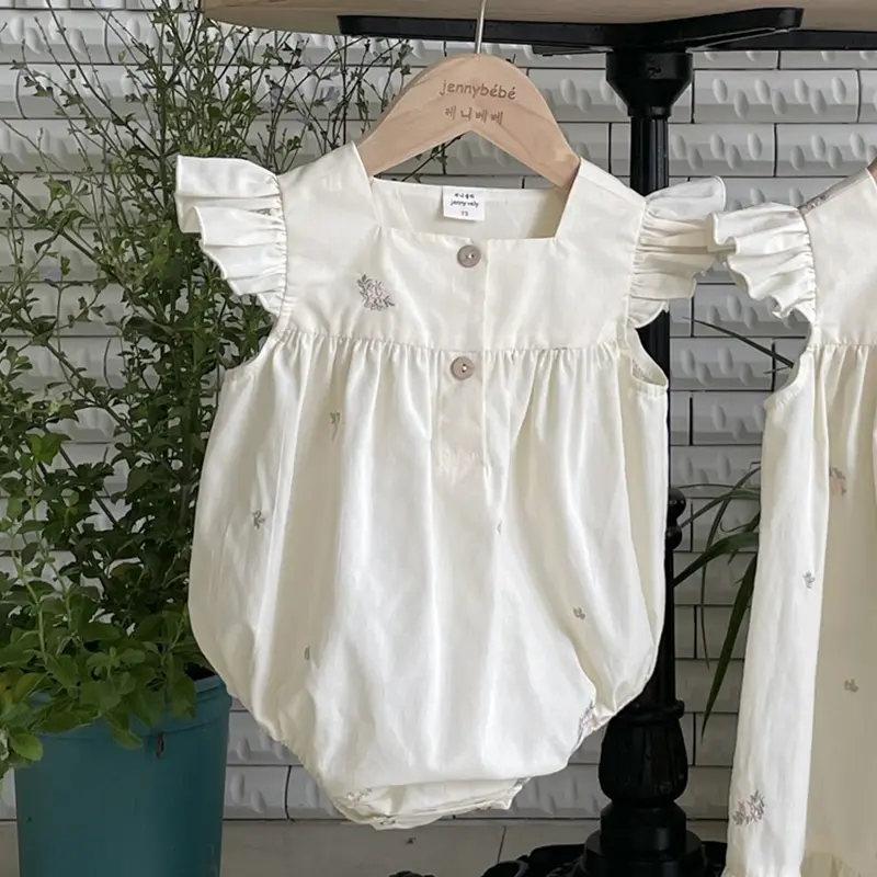 New Girls Jumpsuit Summer Baby Girl Romper Flying Sleeve Clothes Sweet Lace Newborn Baby Rompers Embroidered Flowers Baby Romper