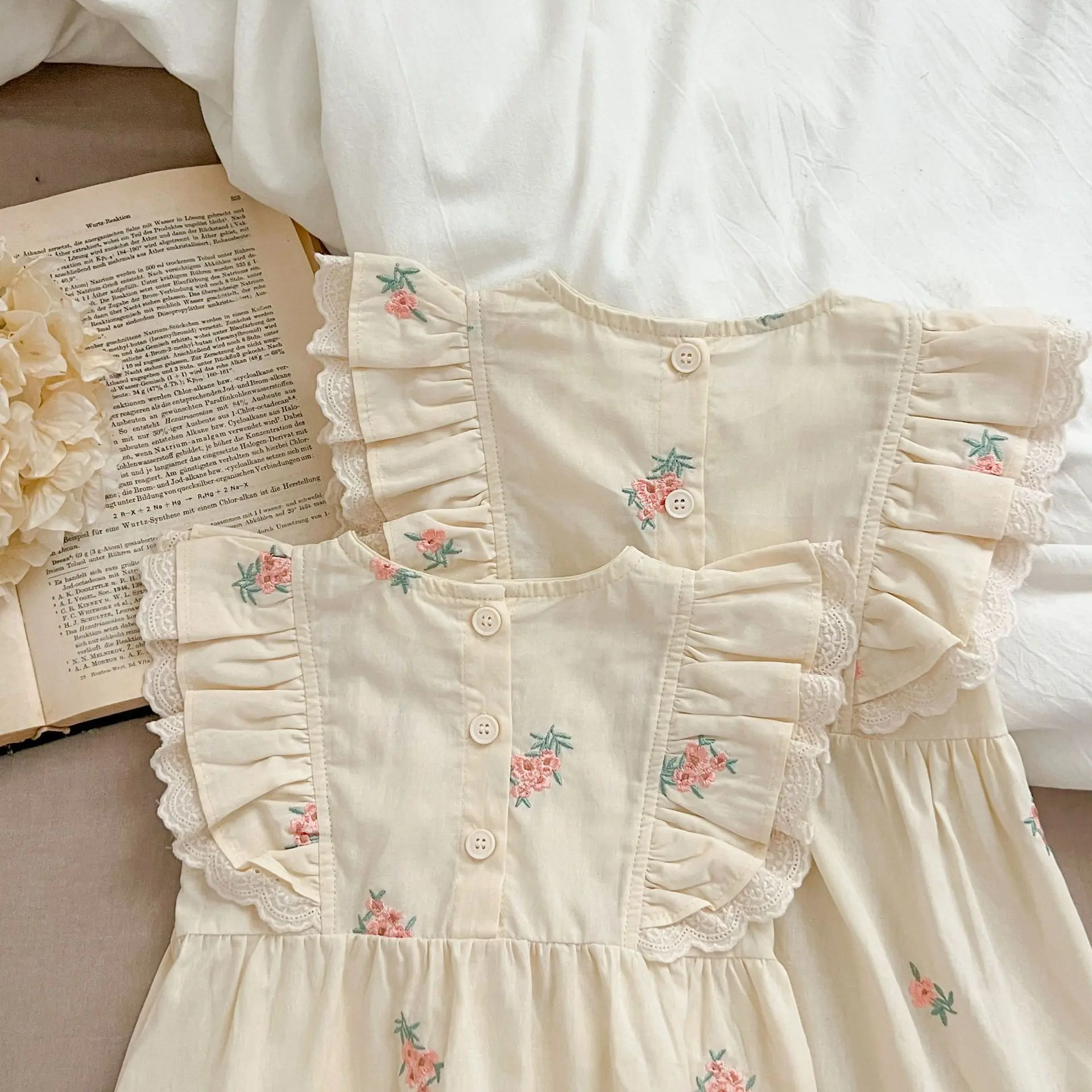 Summer Kids Dresses Baby Girls Fashion Clothes New Children Sleeveless Embroidery Backless Cotton Dresses 2-7Y Toddler Clothes