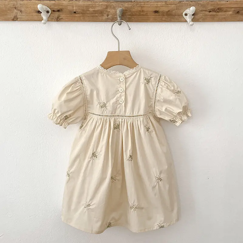 1-6Yrs Summer Girls Dress Embroider Lace Collar Kids Girls Dress Pure Cotton Thin Short Sleeved Children Girls Princess Dress ﻿