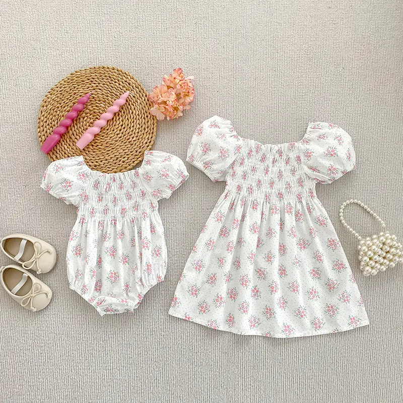 Summer Clothes Full Moon Baby Clothes Small Broken Flower Princess Triangular Baby Clothing Bodysuit Toddler Baby Girls Jumpsuit