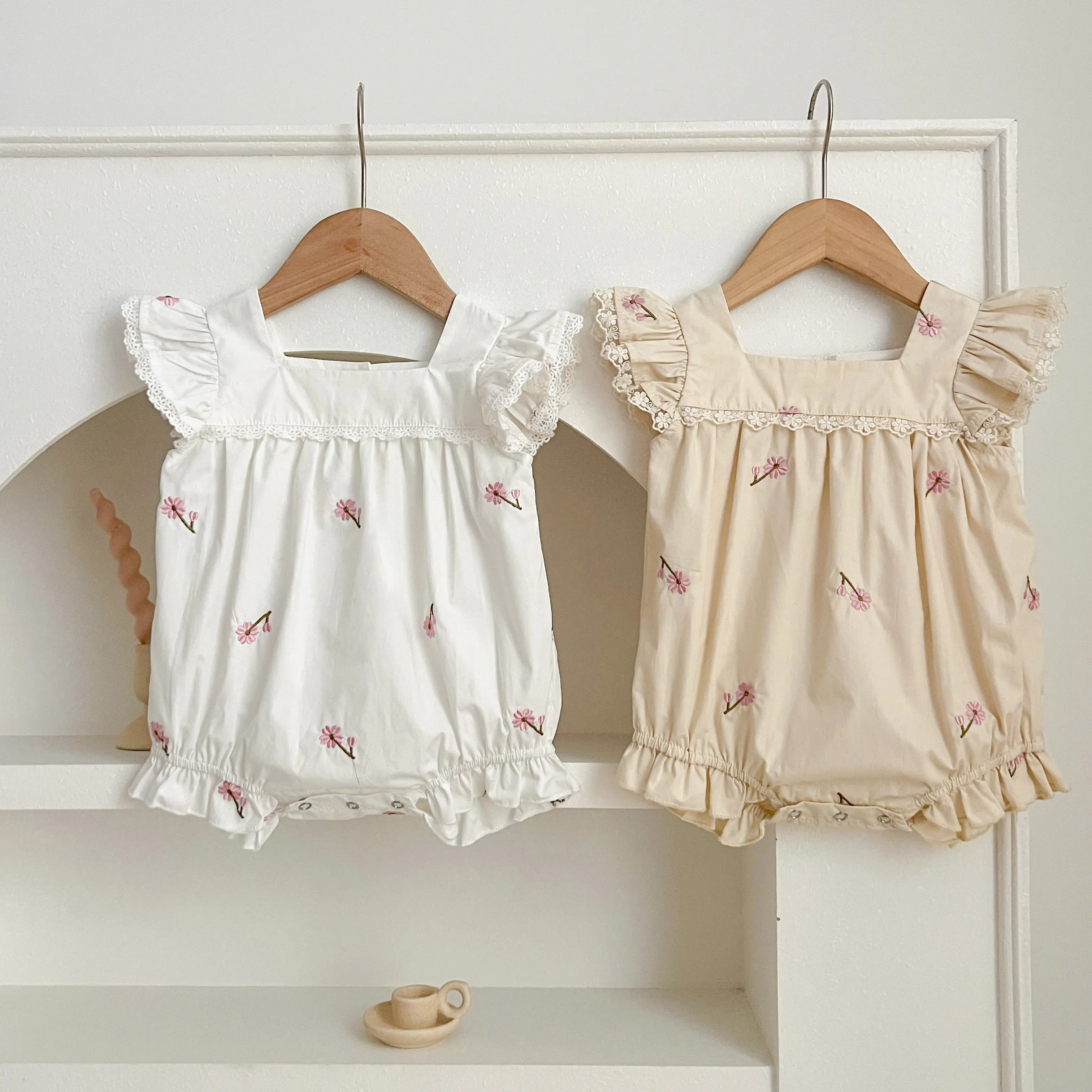 New Summer Newborn Clothes Kids Baby Girls Rompers New Infant Kids Baby Girls Sleeveless Embroider Flower Baby Rompers Clothes