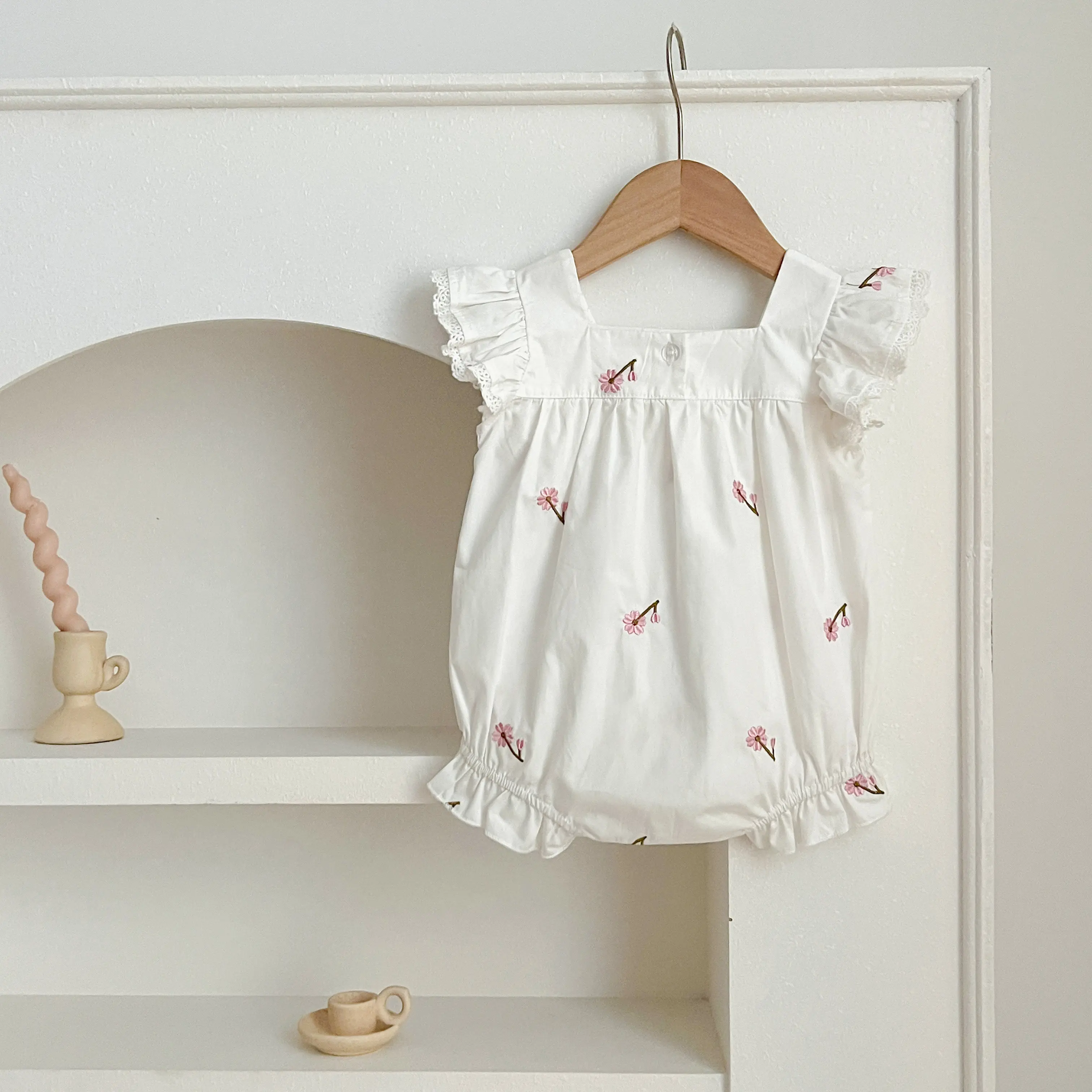 New Summer Newborn Clothes Kids Baby Girls Rompers New Infant Kids Baby Girls Sleeveless Embroider Flower Baby Rompers Clothes