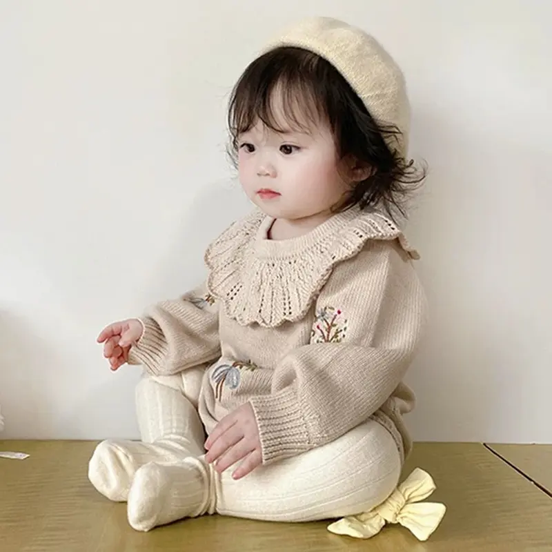 2025 Autumn Newborn Jumpsuits Embroidery Children Knitted Clothes Baby Girls Knitted Bodysuits Ruffled Collar Splicing Romper