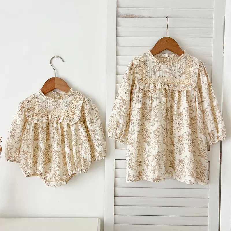 New Sisters Dress Infant Baby Girls Lace Collar Dress Rompers Kids Girls Vintage Flowers Princess Dress Family Clothes Rompers