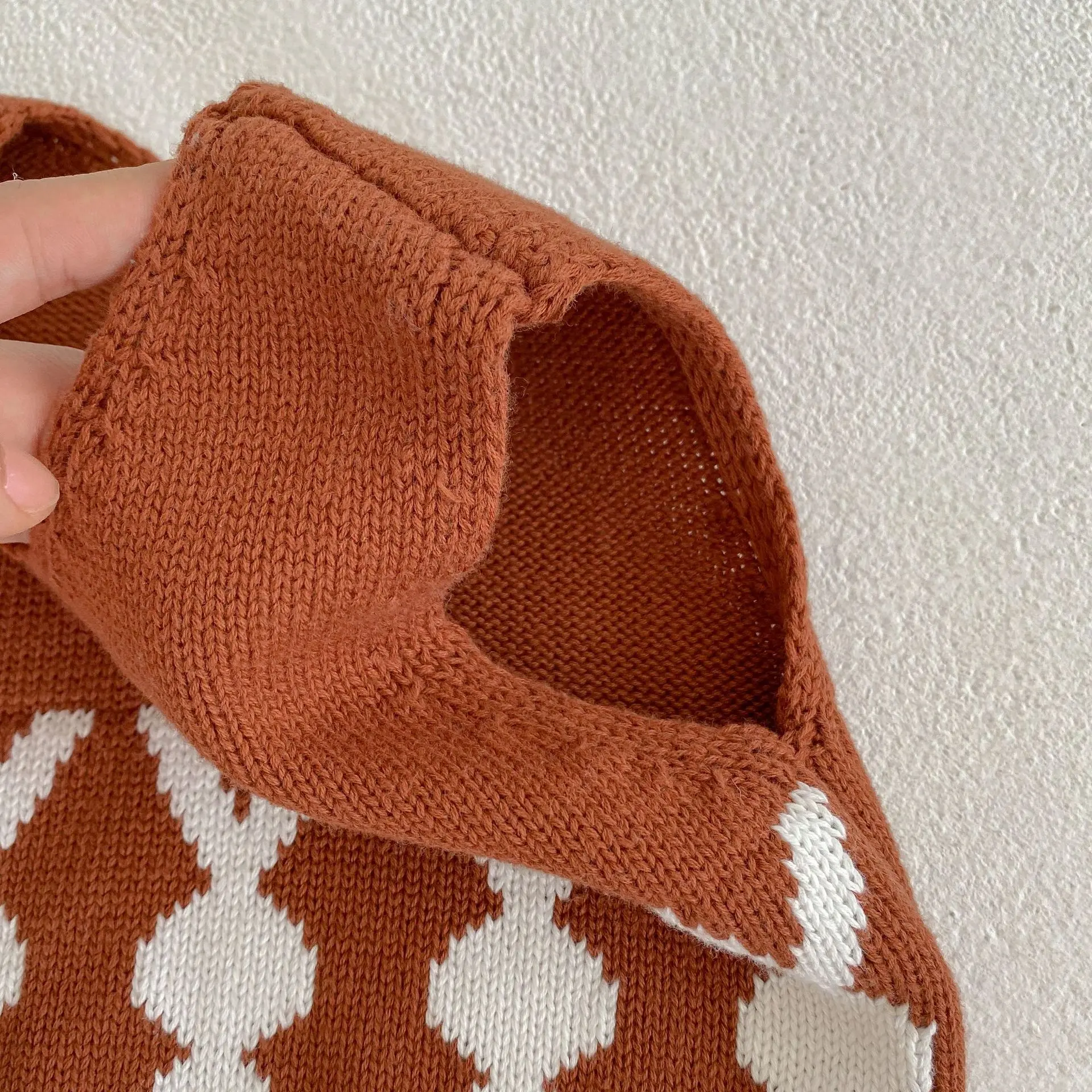 Spring and Autumn New Fashion Single Piece Knitted Vest for Infants and Young Children 0-3 Year Old Baby Girl Cute Rabbit Jacqua