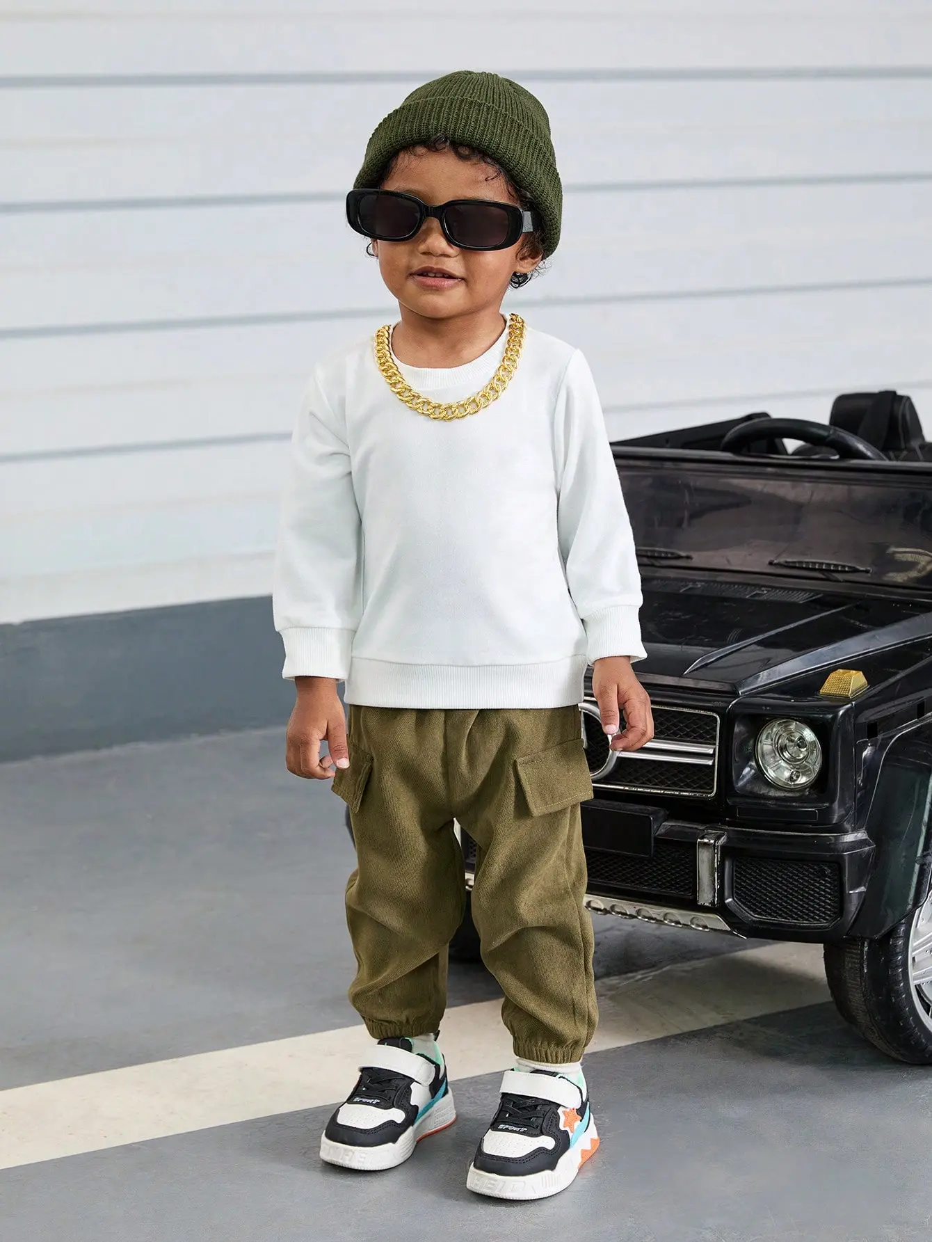 Autumn And Winter Baby Boy Printed Long-Sleeved And Long Pants Set Dinosaur Printed Top Military Green Work Pants