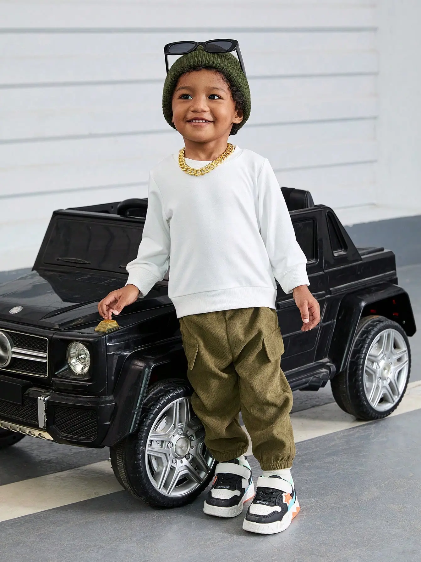 Autumn And Winter Baby Boy Printed Long-Sleeved And Long Pants Set Dinosaur Printed Top Military Green Work Pants