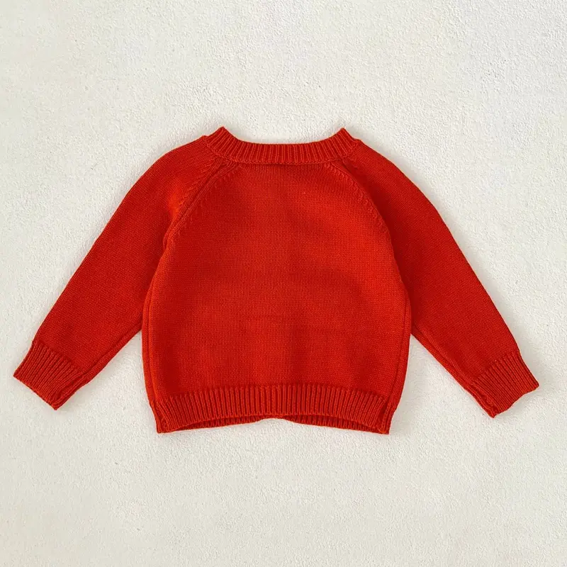Autumn new baby clothing, 0-3 year old female baby red heart flower embroidered long sleeved knitted sweater cardigan