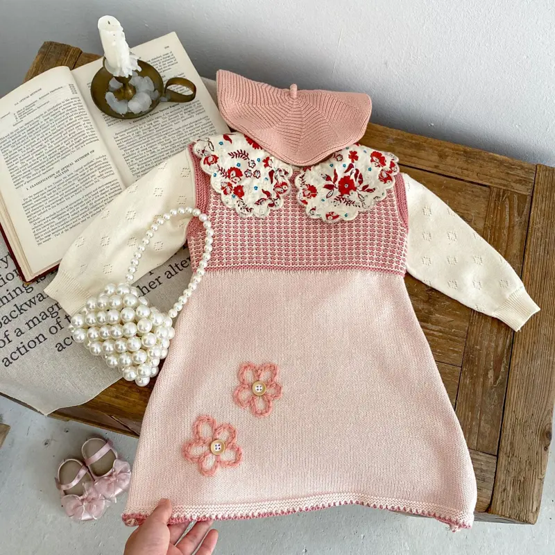 Autumn New Baby Clothing, 0-3 Year Old Girl, Dotted Contrast Knitted Embroidered Dress