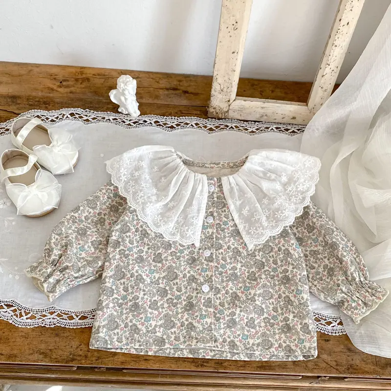 Autumn new baby clothing, 0-6 year old female baby, printed shirt with large lace lapel and floral versatile top