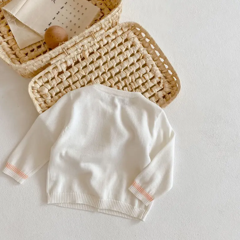 New autumn baby clothing, 0-3 year old baby girl cardigan jacket, pure cotton long sleeved knitted thin sun protection shirt