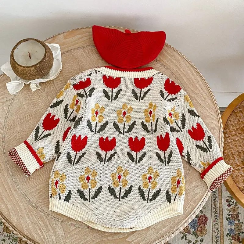 New autumn baby clothing, 0-3 year old female baby, pure cotton sweater, tulip knit, khaki, crawling clothes
