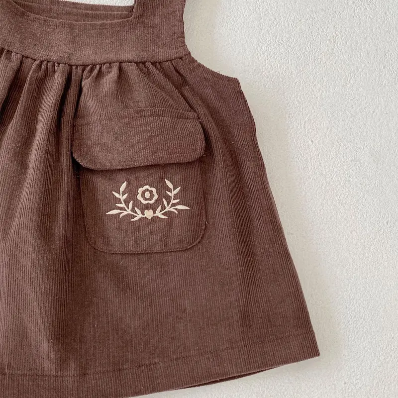 New autumn baby clothing, 0-5 year old female baby, corduroy fashionable versatile shoulder strap skirt
