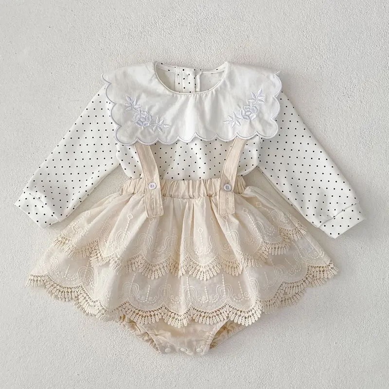 New autumn baby clothing, 0-3 year old female baby, embroidered big collar base T-shirt