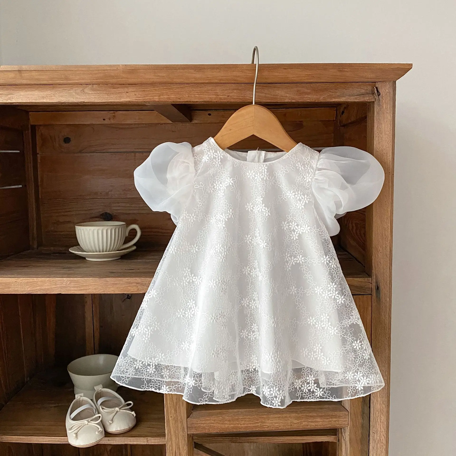 Summer new 0-3 year old baby clothing, exquisite baby girl dress, bubble short sleeved lace skirt