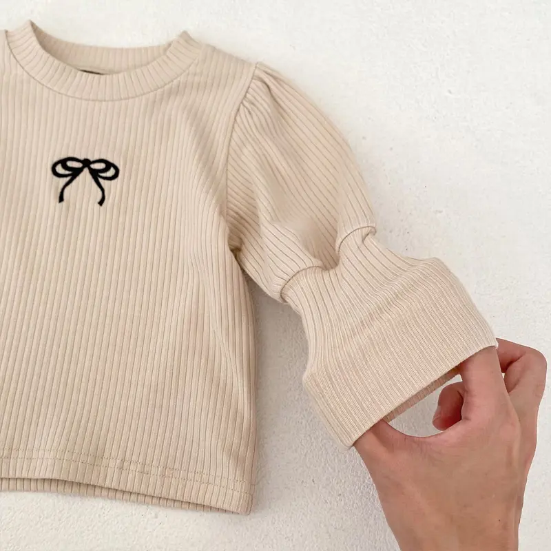 Autumn new baby clothing, 0-3 year old baby girl T-shirt with bow embroidery pit stripe top, girls' base shirt