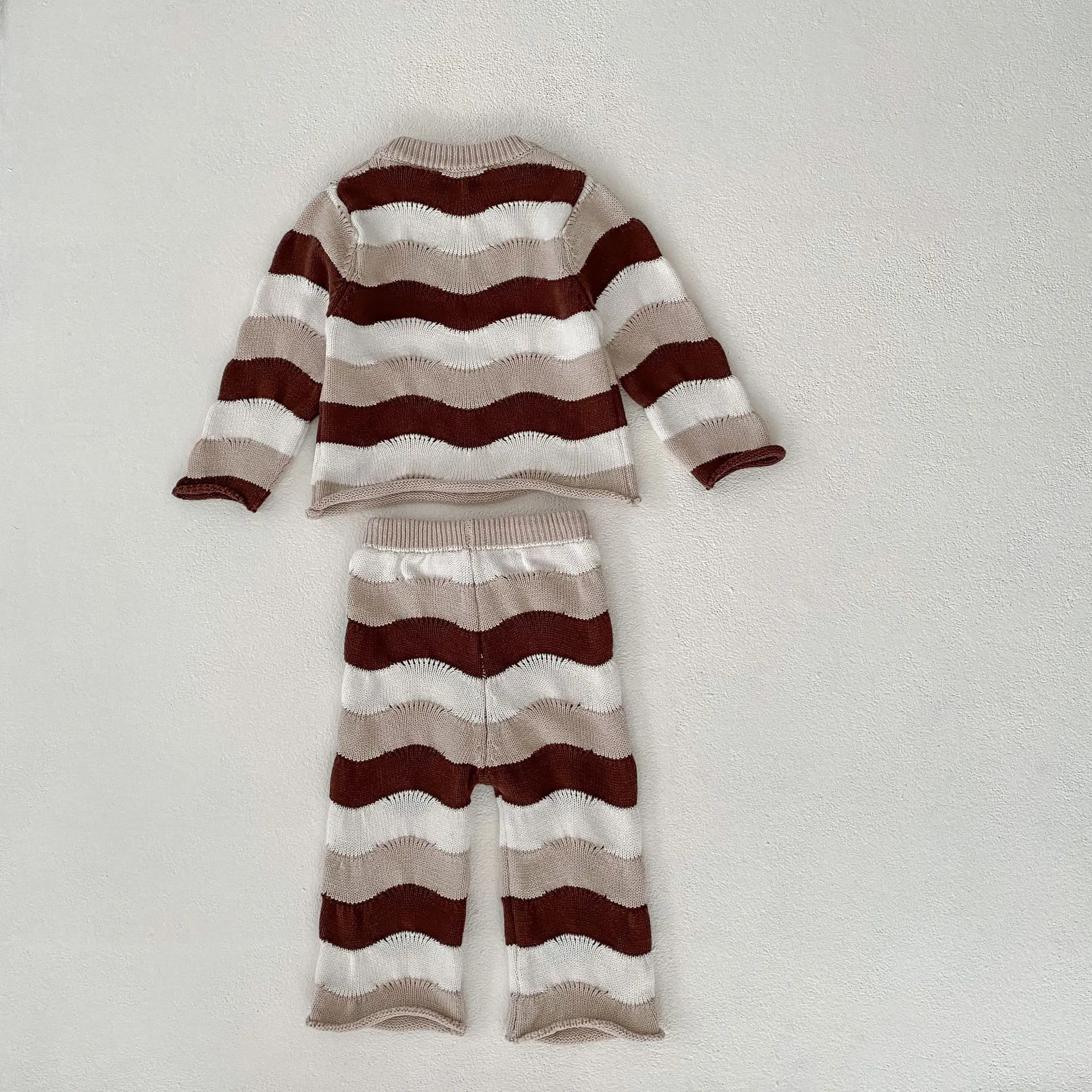 Instagram Spring and Autumn New Men's and Women's Sweater Set for Infants and Girls, Wave Contrast Stripe Knitted Top+Loose Pant