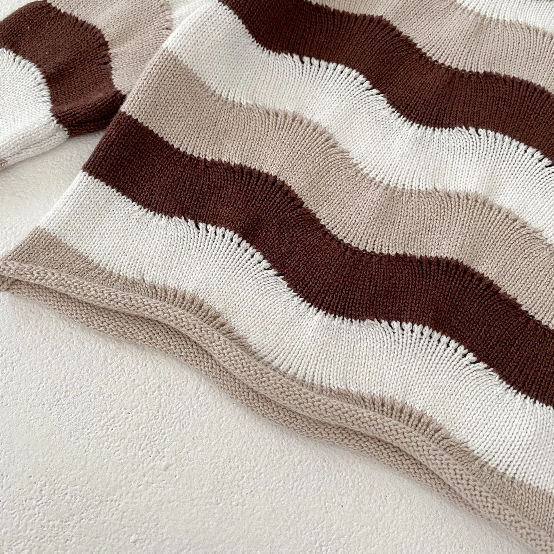 Instagram Spring and Autumn New Men's and Women's Sweater Set for Infants and Girls, Wave Contrast Stripe Knitted Top+Loose Pant