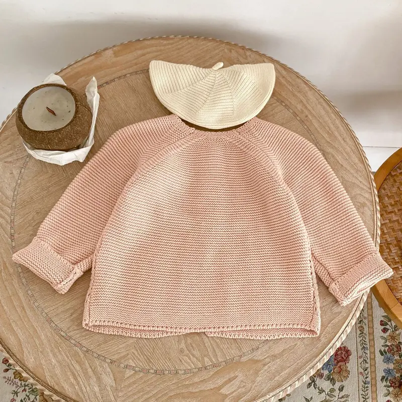 New autumn baby clothing, 0-3 year old female baby, handmade flower knitted sweater jacket