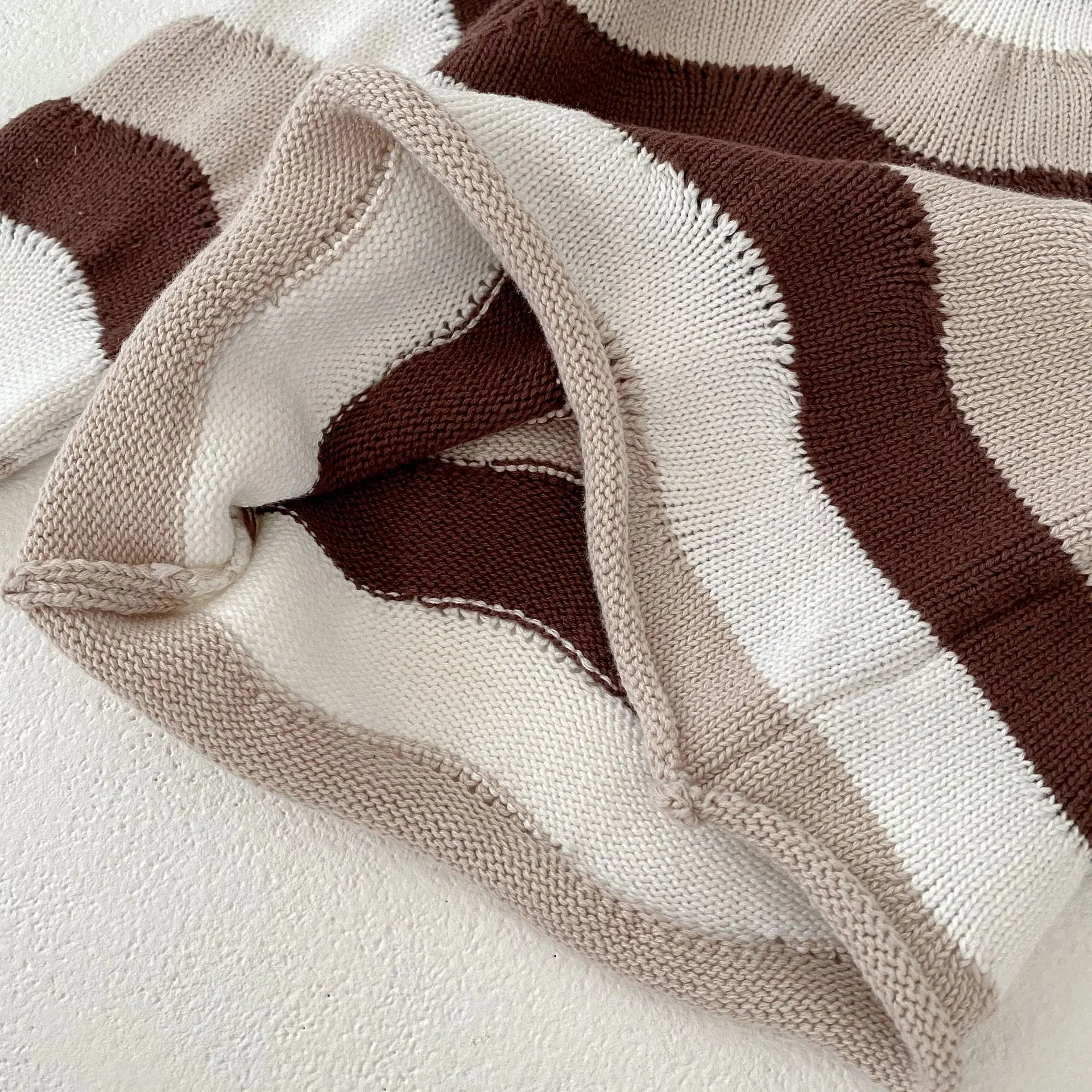 Instagram Spring and Autumn New Men's and Women's Sweater Set for Infants and Girls, Wave Contrast Stripe Knitted Top+Loose Pant