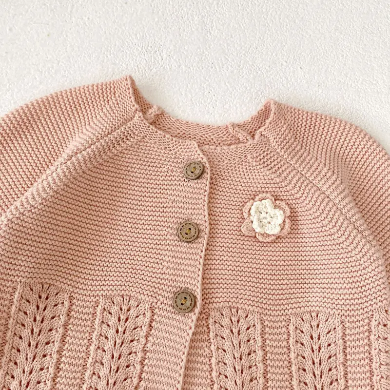 New autumn baby clothing, 0-3 year old female baby, handmade flower knitted sweater jacket