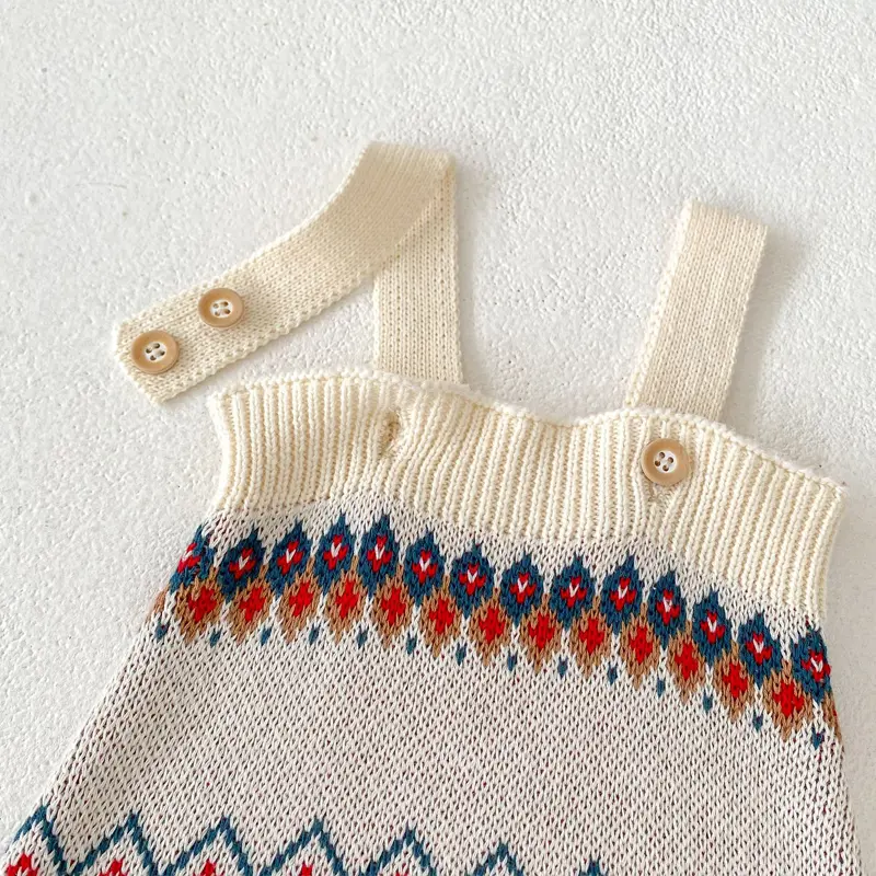 Autumn New Baby Clothing, 0.3 Year Old Female Baby Jacquard Knitted Strap Clothes