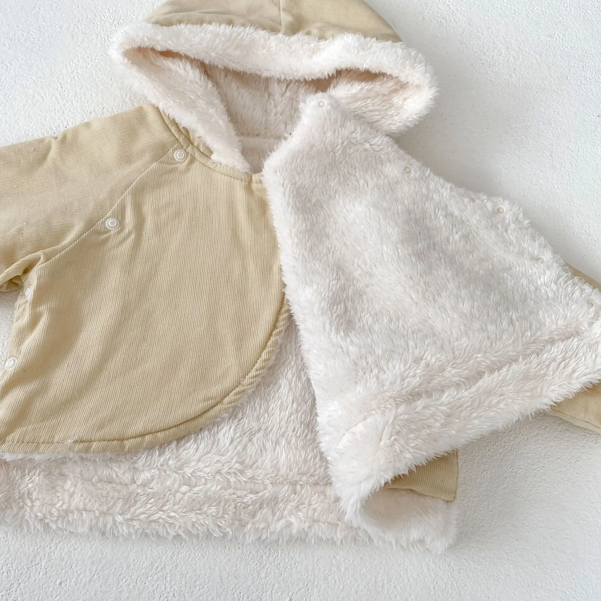 Instagram Winter Infant Fashion Versatile Men's and Women's Baby Corduroy Hooded Top+Solid Color Butt pants 2-piece Set