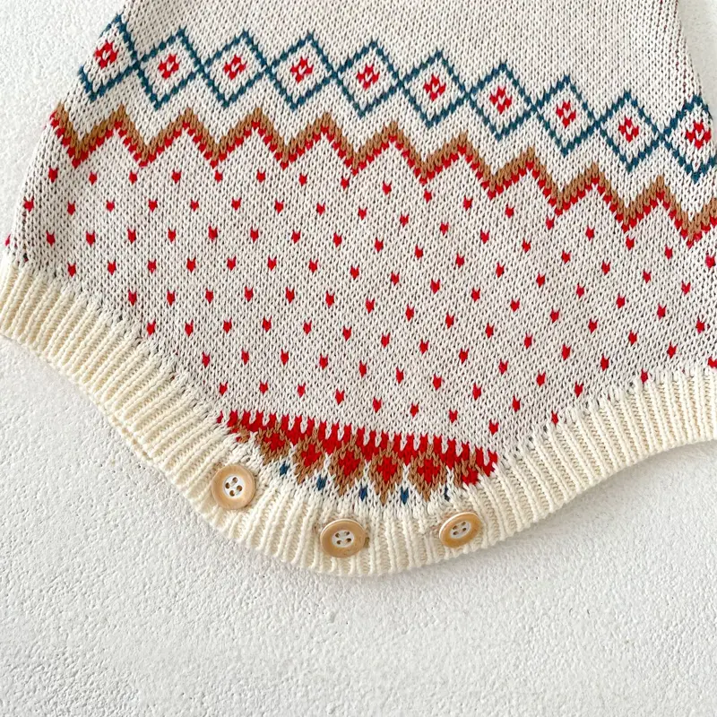 Autumn New Baby Clothing, 0.3 Year Old Female Baby Jacquard Knitted Strap Clothes