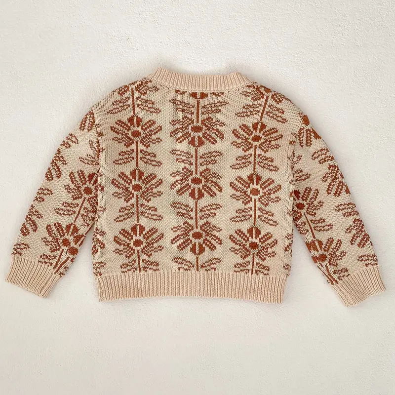 New autumn baby clothing, 0-3 year old female baby, small flower jacquard knitted sweater jacket