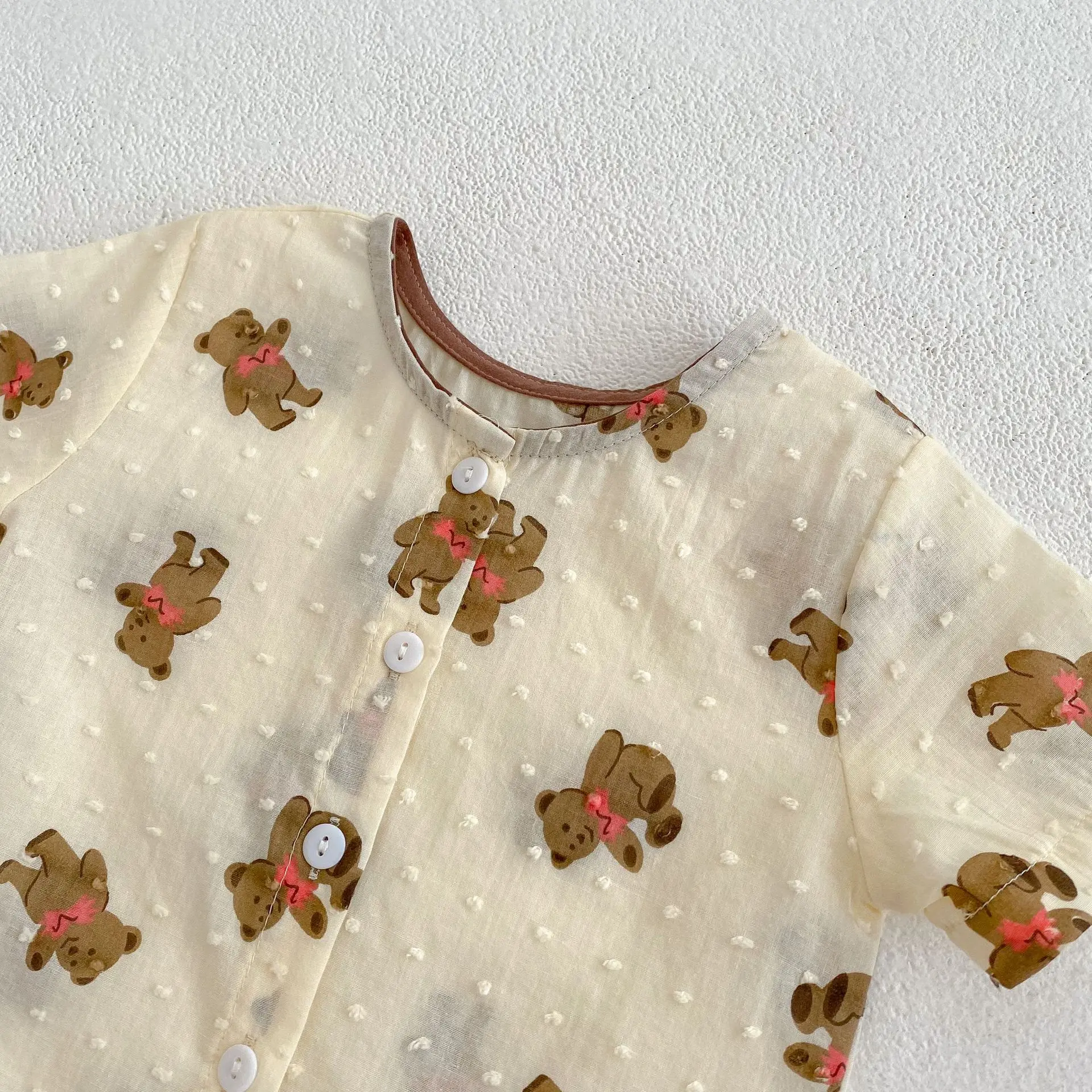 Instagram Summer New 0-3 Year Old Boys and Girls Fashion Versatile Set Infant Bear Printed Scissor Craft Top+2-piece Flat Corner