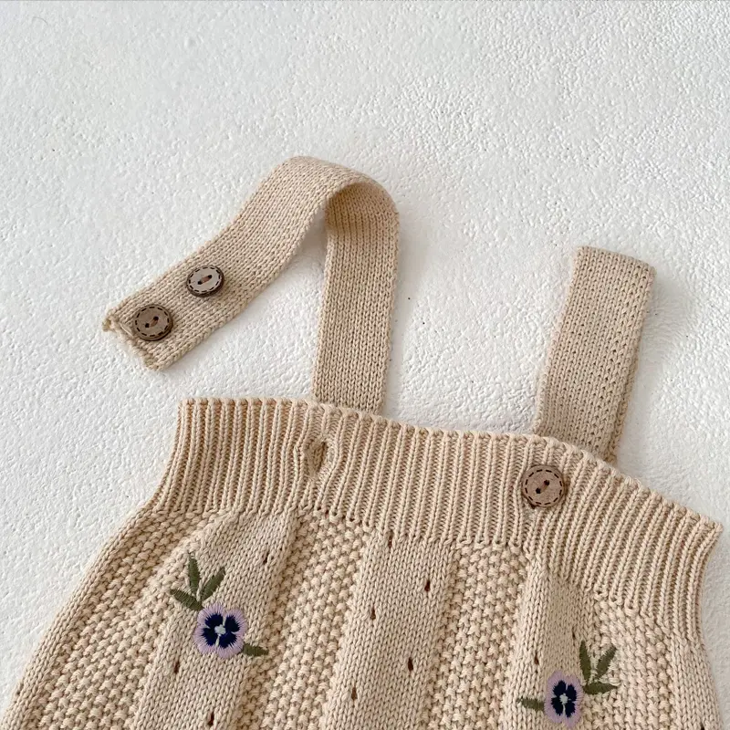Autumn New Baby Clothing, 0-3 Year Old Girl, Sweater Embroidered Hollow Knitted Sweater