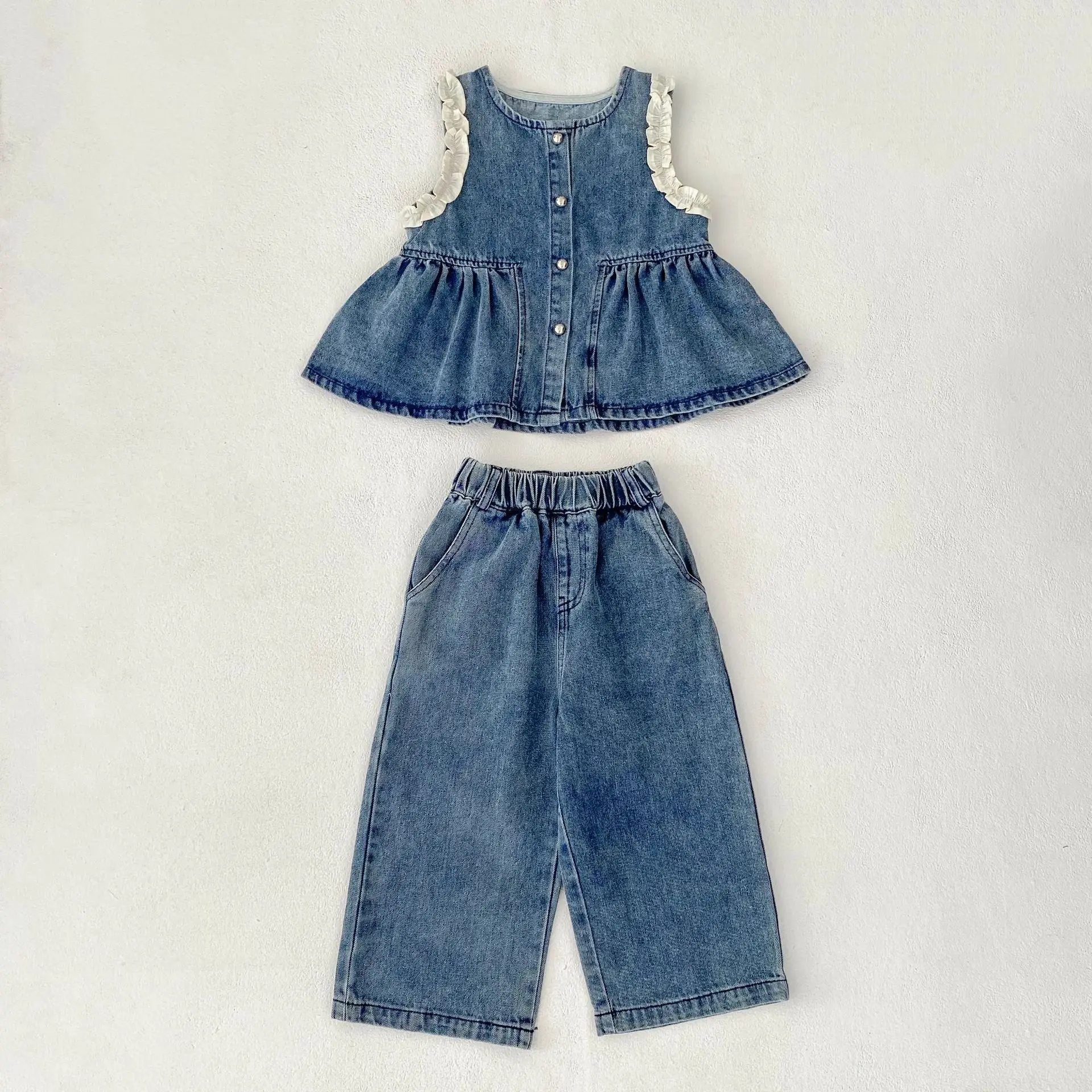 New autumn clothing for babies aged 0-3, loose straight leg denim pants for baby  boys and baby girls, only selling pants