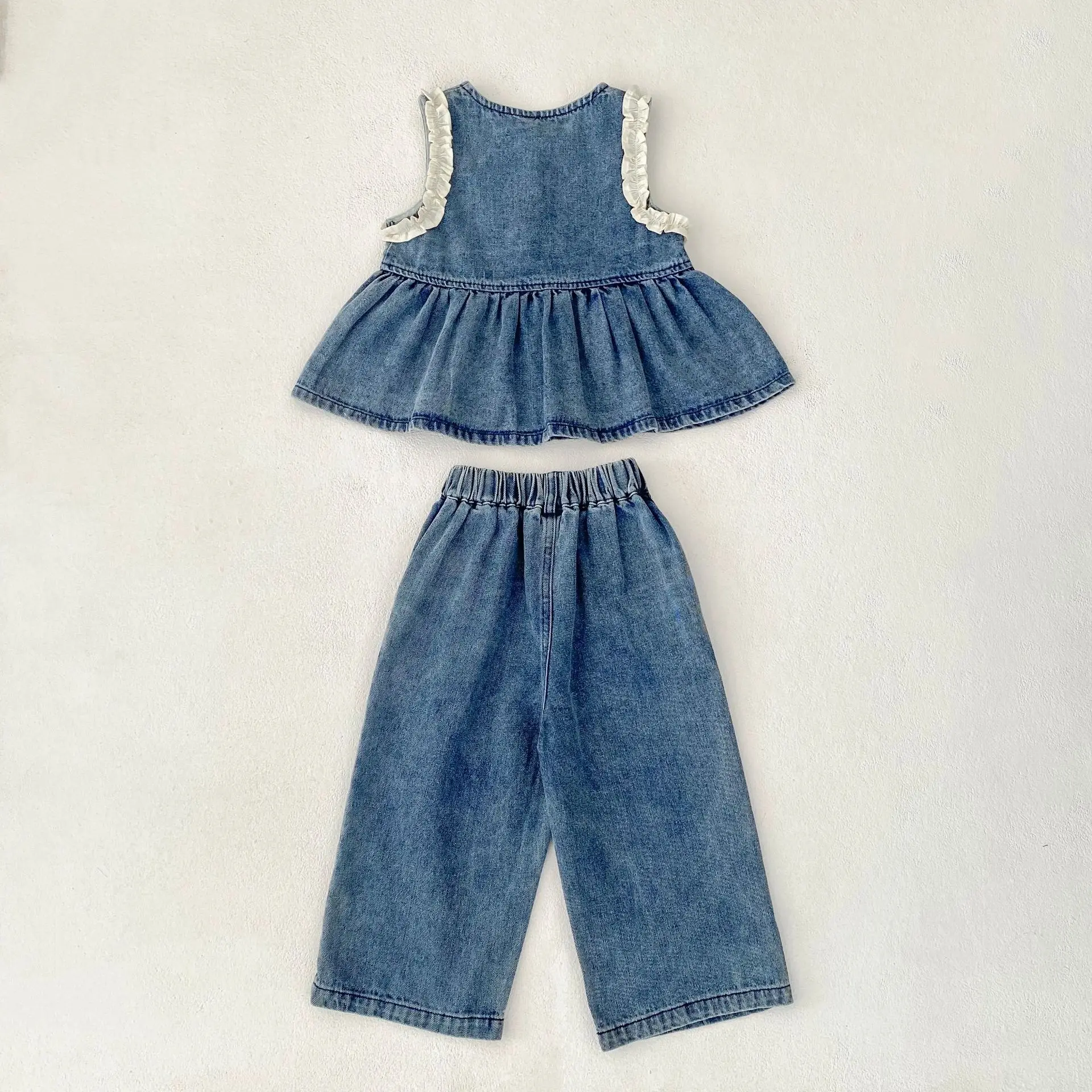 New autumn clothing for babies aged 0-3, loose straight leg denim pants for baby  boys and baby girls, only selling pants
