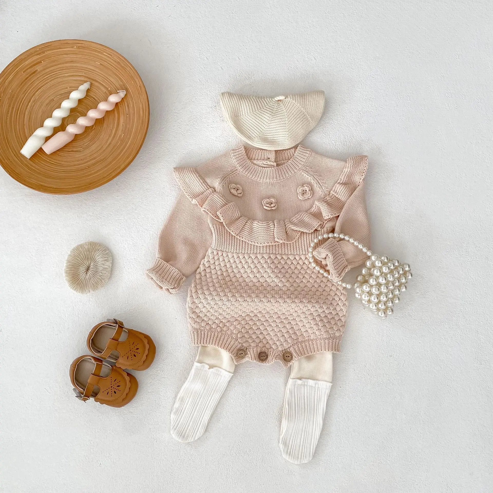 New autumn clothing for infants aged 0-3, handmade crochet pineapple grid knitted long sleeved jumpsuit for baby girls
