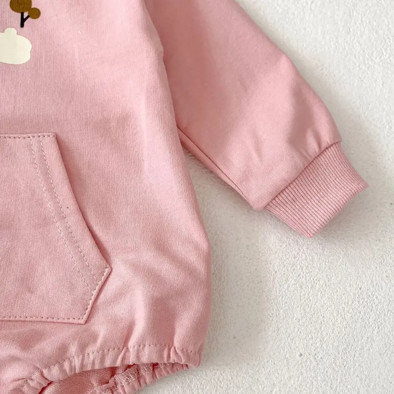 Autumn baby clothing, 0-3 year old female baby, cute printed long sleeved hoodie jumpsuit, hoodie, and climbing suit