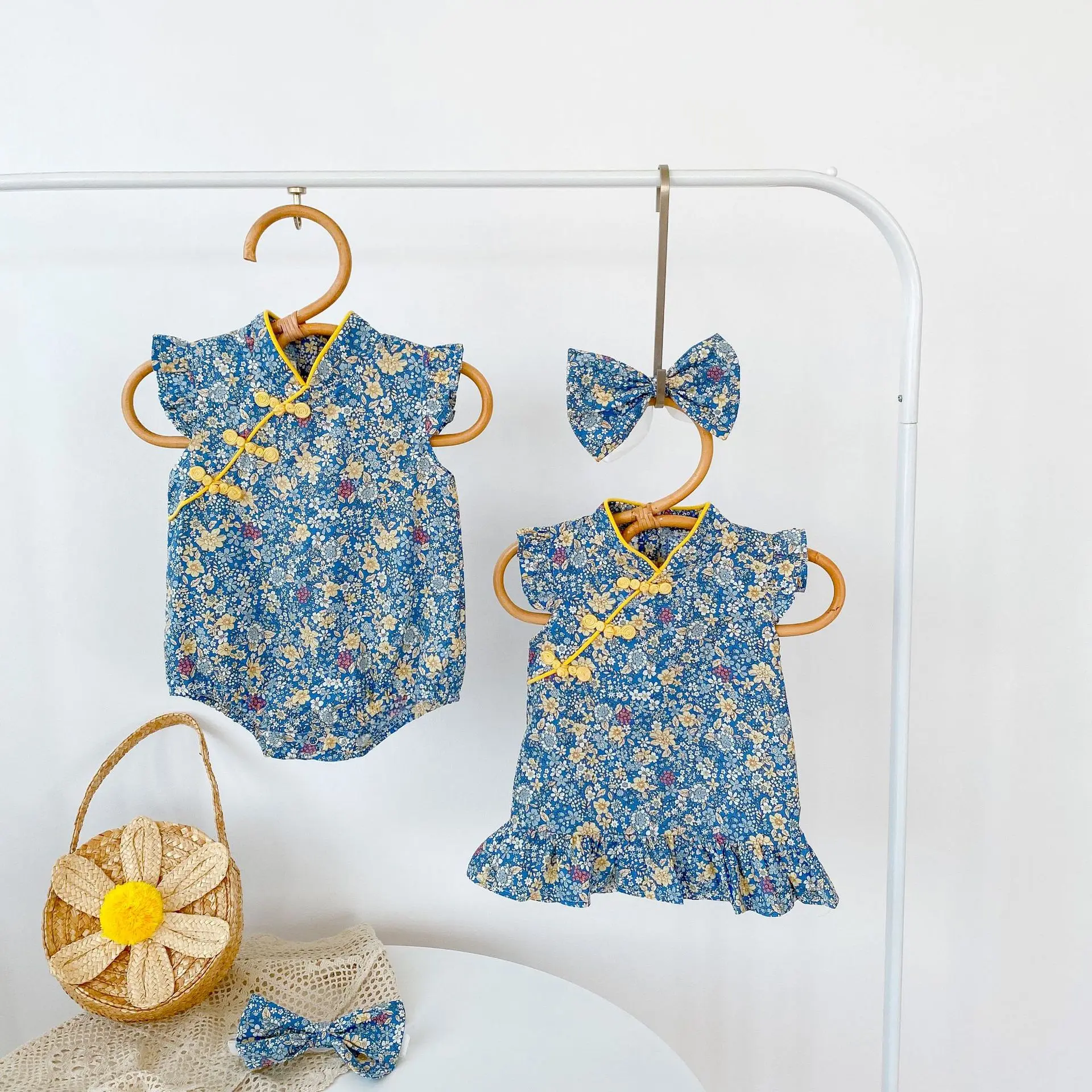 New summer 0-3 year old baby clothes, delicate baby girl clothes, sisters parent-child clothes, dresses, one-piece clothes