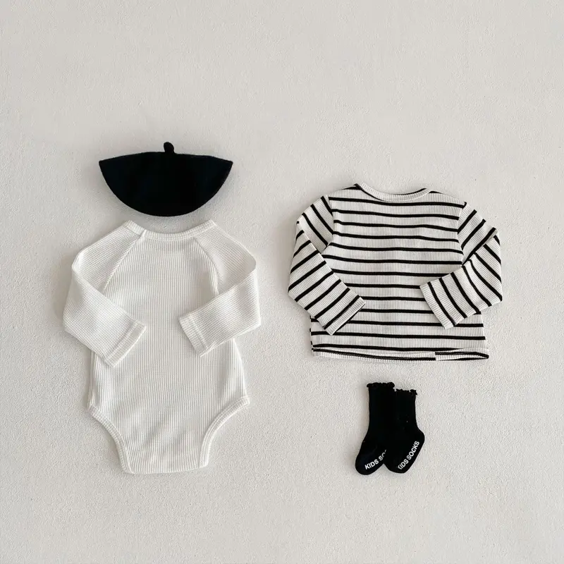 Spring and Autumn New Baby Clothing, 0-3 Year Old Boys and Girls, Versatile Base Long Sleeve jumpsuit