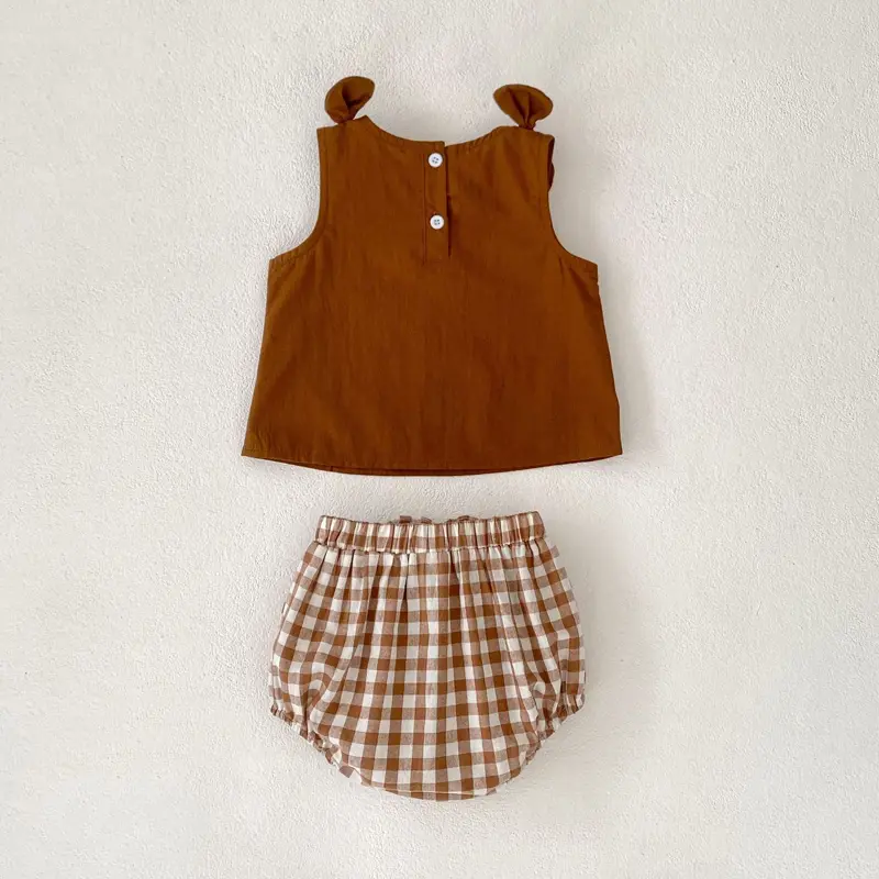 New summer baby clothing, a two-piece set of 0-3 year old girl's bow embroidered vest and buttocks shorts