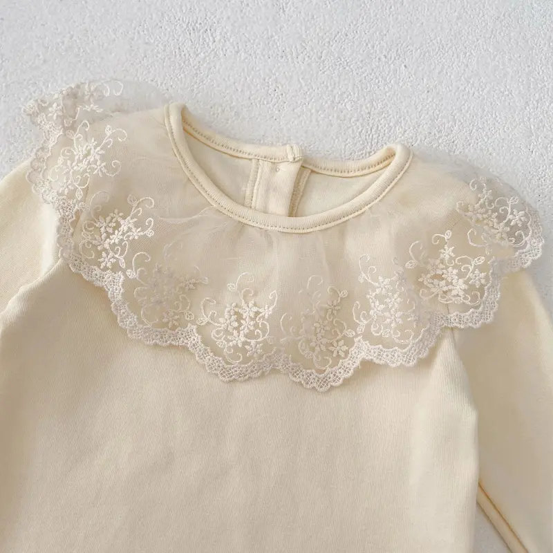 Autumn baby clothing, 0-5 year old female baby, solid color fungus edge big lace collar top+mesh shorts 2-piece set
