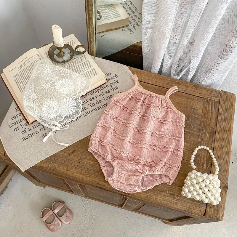 Summer new baby clothes for 0-3 years old, super cute baby girl lace suspender clothes, little princess bag pants