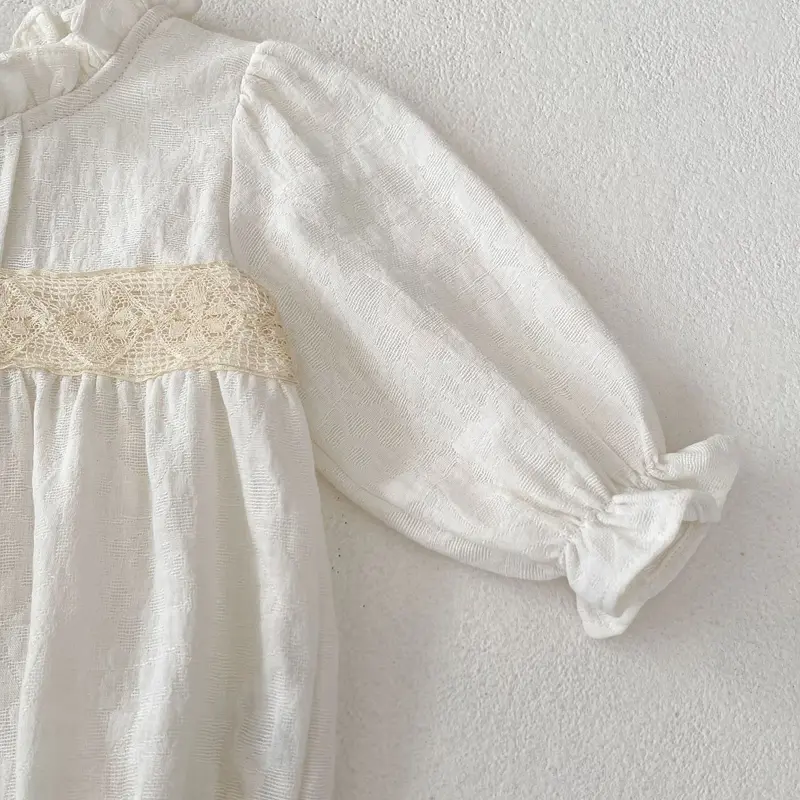 Autumn new baby clothing, 0-3 year old female baby long sleeved khaki triangle bag fart clothes crawling clothes