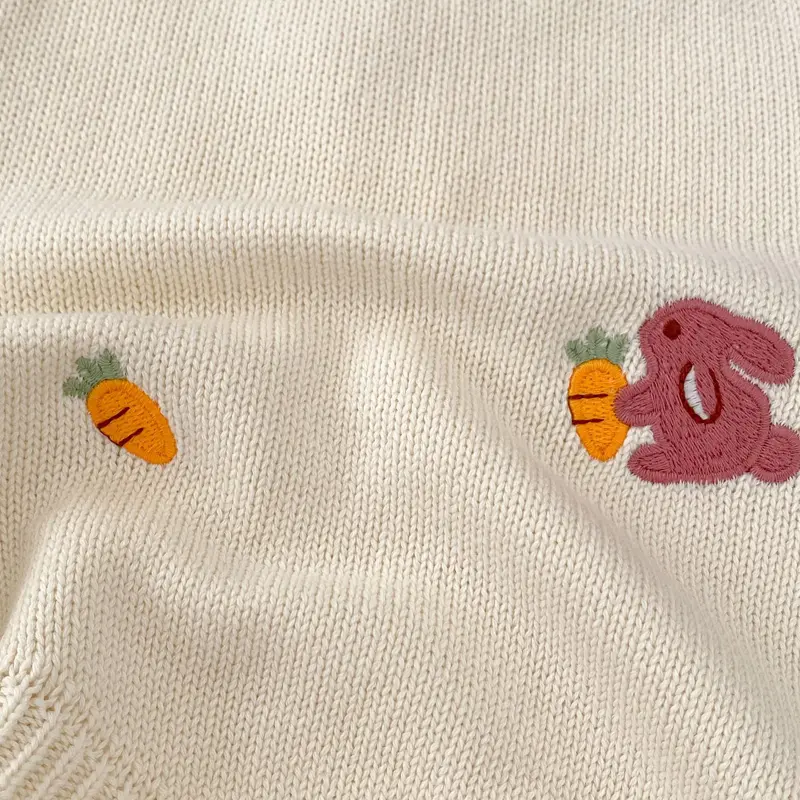 New autumn baby clothing, 0-3 year old female baby, rabbit radish embroidered shoulder strap knitted sweater jumpsuit