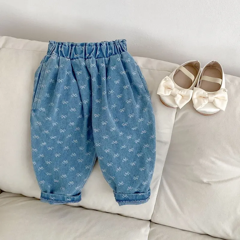 Spring new baby clothes for 0-3 years old, all-matching jacquard denim pants for baby, casual radish denim pants