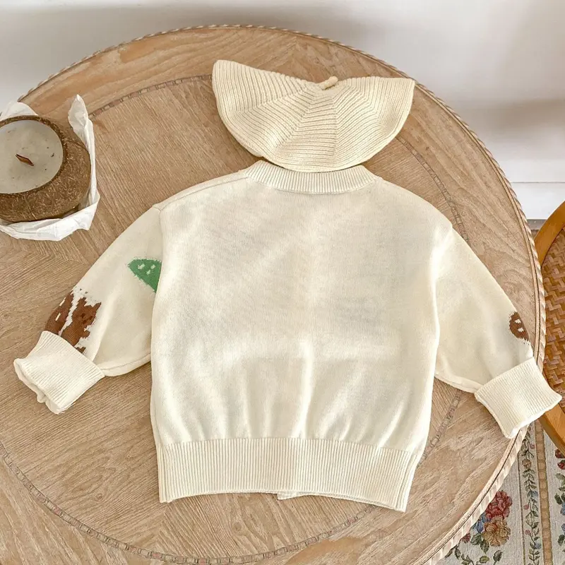 New autumn baby clothing, cartoon jacquard sweater and cardigan jacket for 0-3 year old female babies