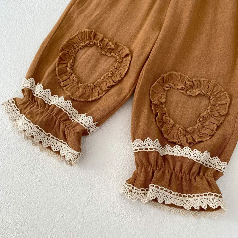Autumn new baby clothing, 0-3 year old girl baby girl ruffle edge love fashion versatile pants