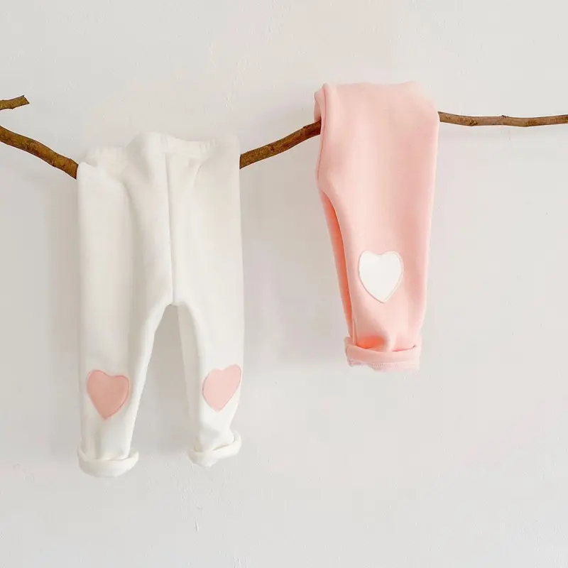 Winter New Baby Pants, Girl Baby Love Patch Patching and Velvet Underpants, Cotton Versatile Pants