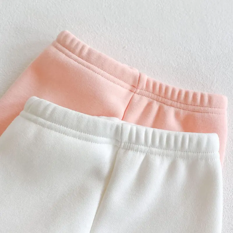 Winter New Baby Pants, Girl Baby Love Patch Patching and Velvet Underpants, Cotton Versatile Pants